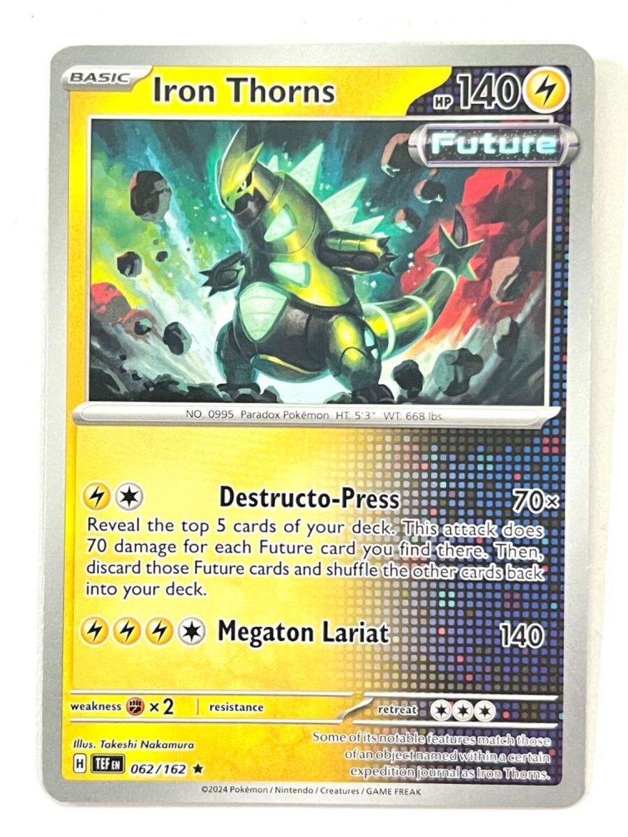 Pokémon Scarlet & Violet Stellar Crown Checklane Blister Iron Thorns | Pack Promocional con Carta Holo y Moneda